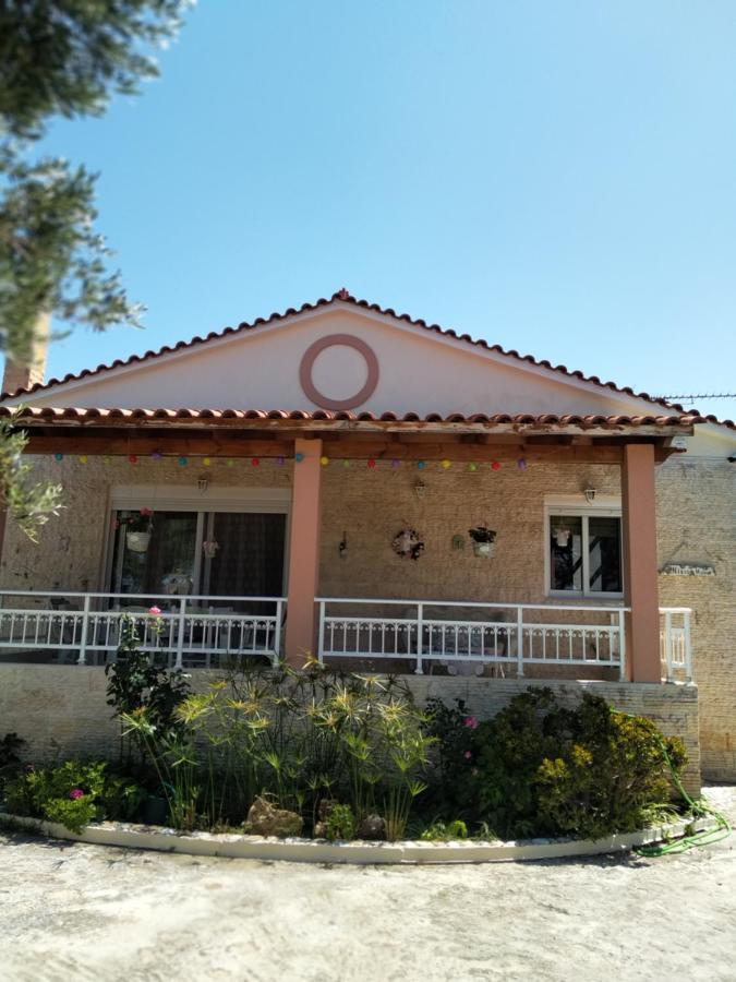 Nikis Home 罗希姆诺 外观 照片